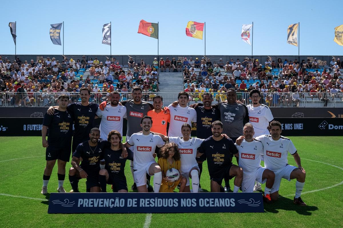 Reciclar para proteger os oceanos é a tática no Jogo da Fundação do Futebol no Liga Portugal Legends