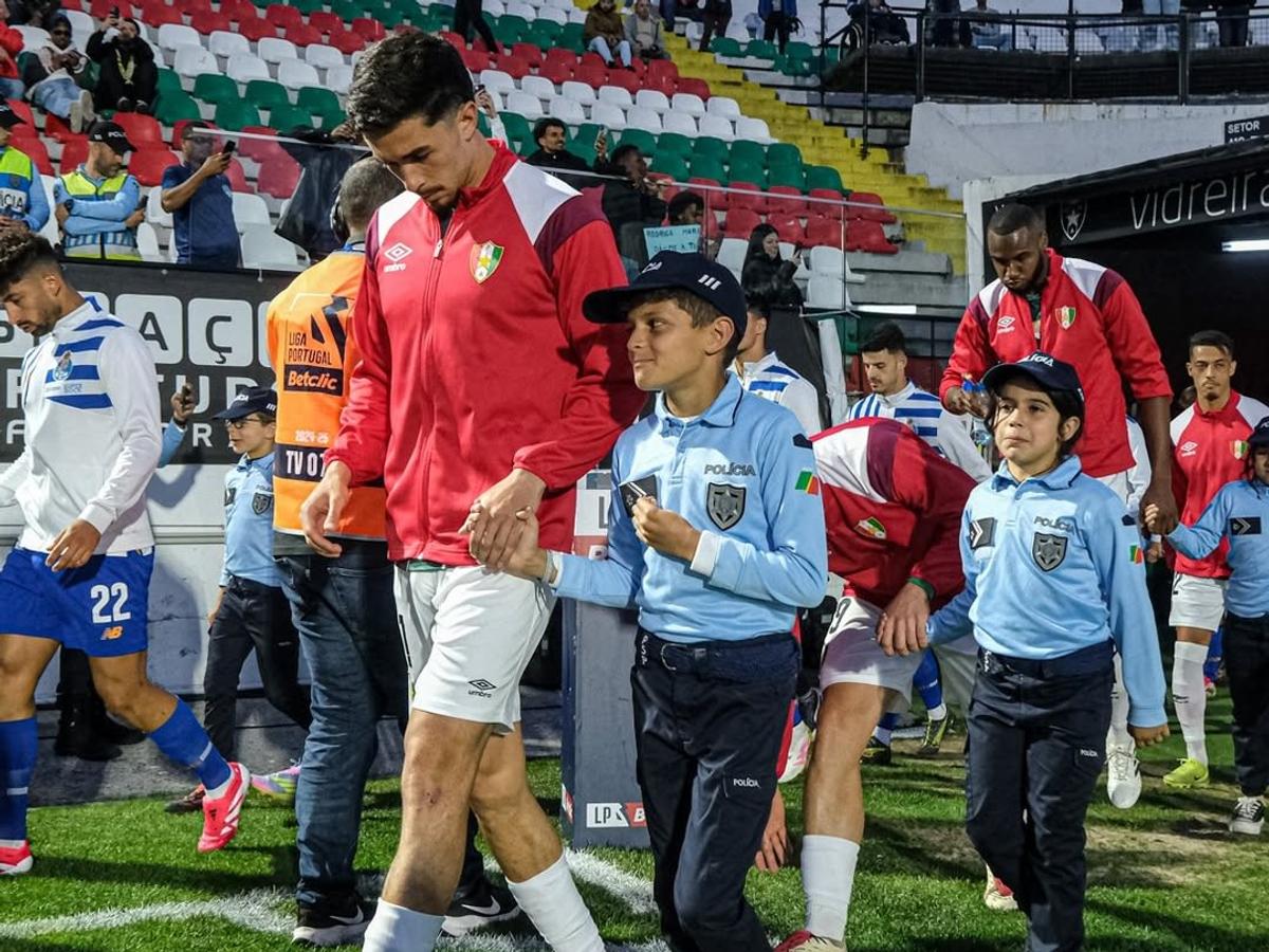 Estrela da Amadora e FC Porto juntam-se à sensibilização contra a violência no desporto