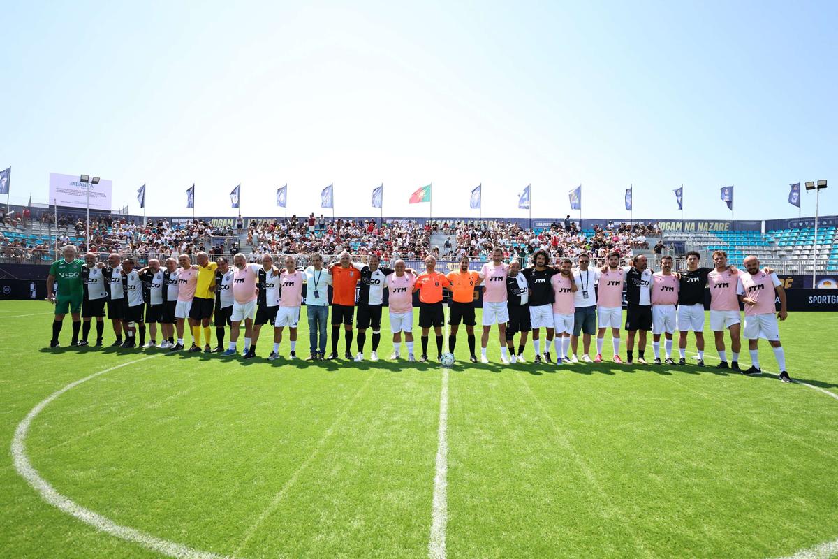 Jogo Solidário juntou Associação Sara Carreira e GD Os Nazarenos no Liga Portugal Legends
