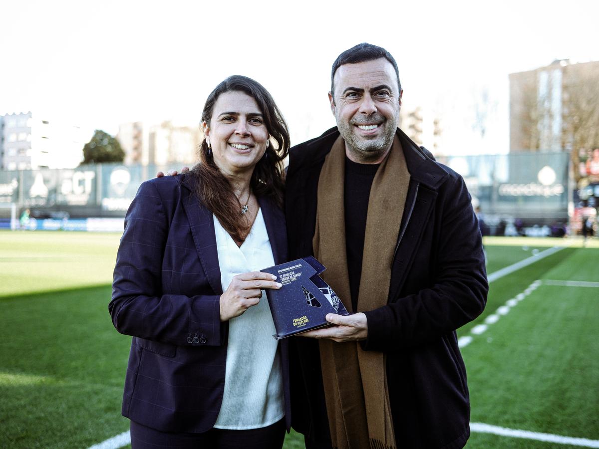 FC Famalicão recebeu Prémio de Responsabilidade Social de novembro