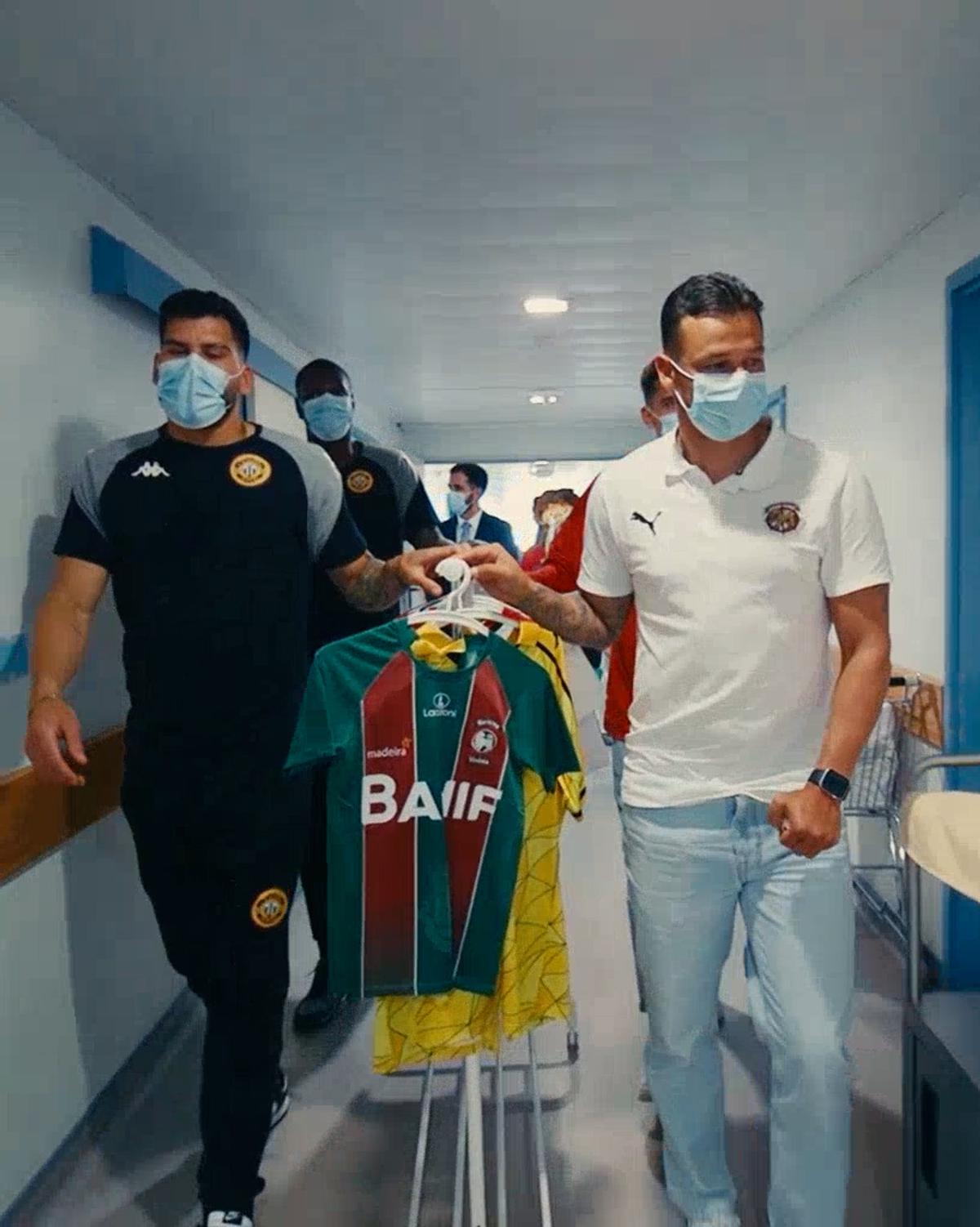“Esta Bata Tem Poderes” juntou clubes madeirenses por uma causa comum no Funchal